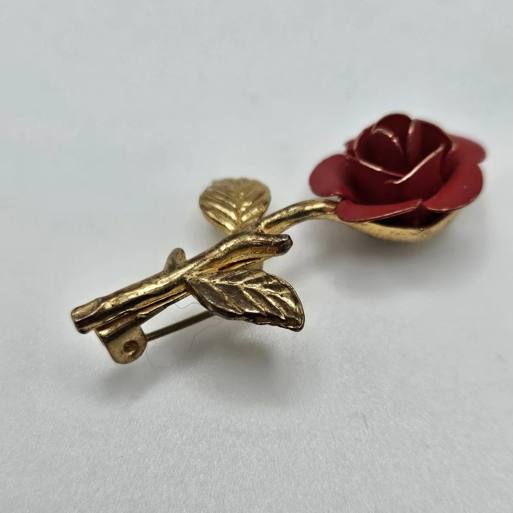 Vintage small rose